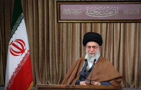 آية الله خامنئي: على الأميركيين أن يتركوا العراق وسوريا بسرعة