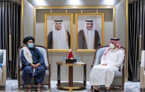 وزير الخارجية القطري يلتقي برئيس مكتب طالبان السياسي