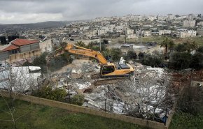 هدم منشأة سكنية وأخرى تجارية في القدس المحتلة