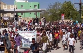 قوات هادي تطلق الرصاص على محتجين على الاوضاع الاقتصادية بحضرموت