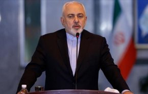 ظريف: أتمنى أن يكون العام الايراني الجديد نهاية ثقافة الهيمنة والظلم