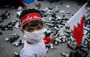 رغم مصادقة قانون العدالة الإصلاحية.. المنامة تستمر بمحاكمة أطفال العكر!