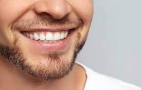 نصائح للتمتع بأسنان صحية ناصعة البياض