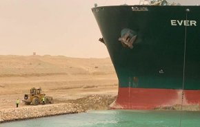  الشركة المشغلة لـ'إيفر جيفن' تقول إنها تواجه صعوبة قصوى في تعويمها