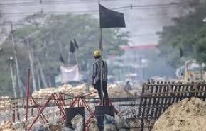 جیش میانمار یشن غارات جوية علی جنوب شرقي البلاد
