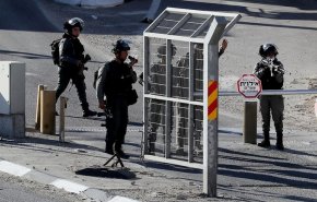 جيش الاحتلال يدعي محاولة سائق فلسطيني دهس جنوده شرق رام الله