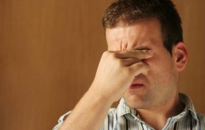 'يوغا العين'.. هكذا تريح عينيك من عناء الأجهزة الرقمية