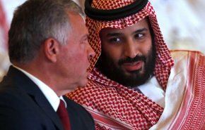 صحيفة عبرية: السعودية وأبو ظبي متورطتان في أحداث الأردن!