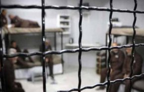 بعد اعتقال دام 35 عاما...الاحتلال یفرج عن الأسير الفلسطيني 'أبو مخ' 