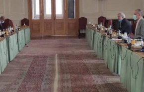 تأکید معاون ظریف بر رفع مشکلات بانکی و مالی تجار و ایرانی‌های مقیم مالزی