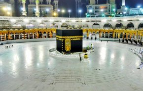 السعودية تفرض غرامة باهظة على المخالفين لدخول الحرم المكي
