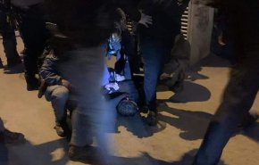 الاحتلال يعتقل 8 شبان من الأقصى ومواجهات في أحياء مقدسية