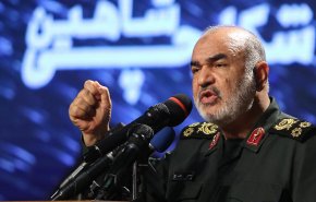 اللواء سلامي: الجيش والحرس الثوري لن يسمحا بزعزعة أمن البلاد