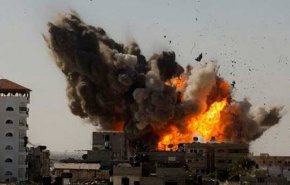 الاحتلال الإسرائيلي تجدد شن هجمات على قطاع غزة لليوم الثاني
