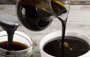 أضرار وفوائد تناول العسل الأسود‎