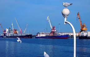 ايران تصدر سلعا بـ 1.32 مليار دولار لـ 4 دول مطلة على بحر قزوين