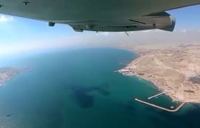 الحرس الثوري ينشر صورا شديدة الوضوح لحاملة طائرات صورتها مسيراته