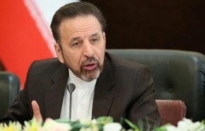 واعظي: أولوية الحكومة توفير اللقاح المطلوب من الخارج