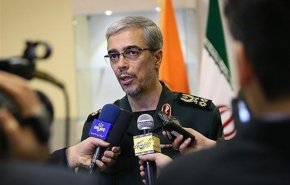 رئيس اركان ايران يتوعد 'اسرائيل' في حال تكرار استهداف سوريا