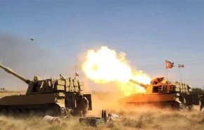 مدفعية الحشد تعالج تجمعاً لداعش في صلاح الدين
