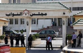 حوارات مرتقبة تمهد رحيلا مبكرا للبرلمان الاردني