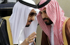 محمد ابن سلمان يمنع أخيه من السفر