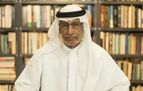 مغردون يهاجمون أكاديميا إماراتيا إعتبر التطبيع ضروريا