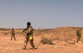 مقتل 16 جندياً بيد مسلحين مجهولين بجنوب النيجر
