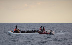 ليبيا.. خفر السواحل ينقذ أكثر من 600 مهاجر في اليومين الماضيين
