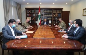 اجتماع بقصر بعبدا  لأعضاء وفد لمفاوضات غير مباشر مع العدو الصهيوني