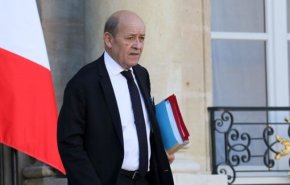 وزير الخارجية الفرنسي يلتقي الرئيس اللبناني في بعبدا