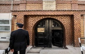 مصر: احتجاج وإضراب عن الطعام في سجن طرة 