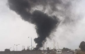بالصور.. اندلاع حريق في مصفاة حمص وسط سوريا