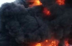 سوريا...إخماد حريق ضخم في معمل للفلين بمدينة حسياء الصناعية
