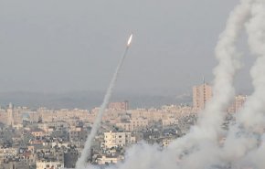 المقاومة الفلسطينية تقصف مستوطنة 