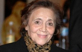 مناضلة جزائرية: أشعر بالفخر كلما أرى صواريخ المقاومة تدك مدن الاحتلال