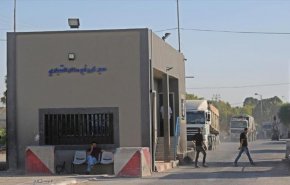 الاحتلال يفتح معبر كرم أبو سالم جزئيًّا