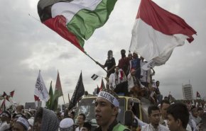 إندونيسيا ..مظاهرات رفضا للعدوان الاسرائيلي ونصرة للقدس