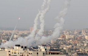 المقاومة الفلسطينية قصفت مدنا وقواعد وكيبوتسات إسرائيلية في غلاف غزة

