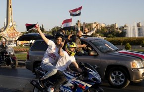 سوريا .. مواطنون يعلقون على الانتخابات من مركز في دمشق