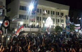أهالي الحسكة يحتشدون ابتهاجا بفوز الرئيس الأسد في الانتخابات