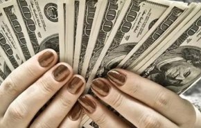 لقاح كورونا يحول فتاة الى مليونيرة
