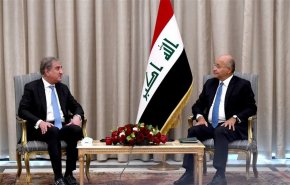 الرئيس العراقي يستقبل وزير الخارجية الباكستاني في قصر السلام