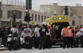 اصابة مستوطن طعنا.. وإطلاق نار تجاه شاب تسلل من غزة

