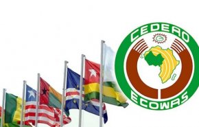 المجموعة الاقتصادية لدول غرب إفريقيا تعلق عضوية مالي بعد الانقلاب

