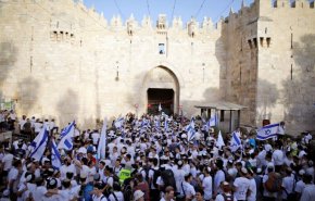 عشية 'مسيرة الاعلام'.. الامم المتحدة تدعو الاحتلال لوقف الاستفزاز
