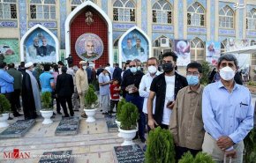 تمديد الانتخابات في عموم ايران حتى الساعة الثانیة عشرة لیلا بتوقيت البلاد