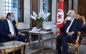 الحلبوسي يدعو نظيره التونسي الى زيارة العراق
