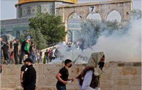 استمرار  المواجهات داخل المسجد الاقصى المبارك