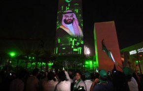 بالفيديو.. السعودية تشرعن شرب الخمر